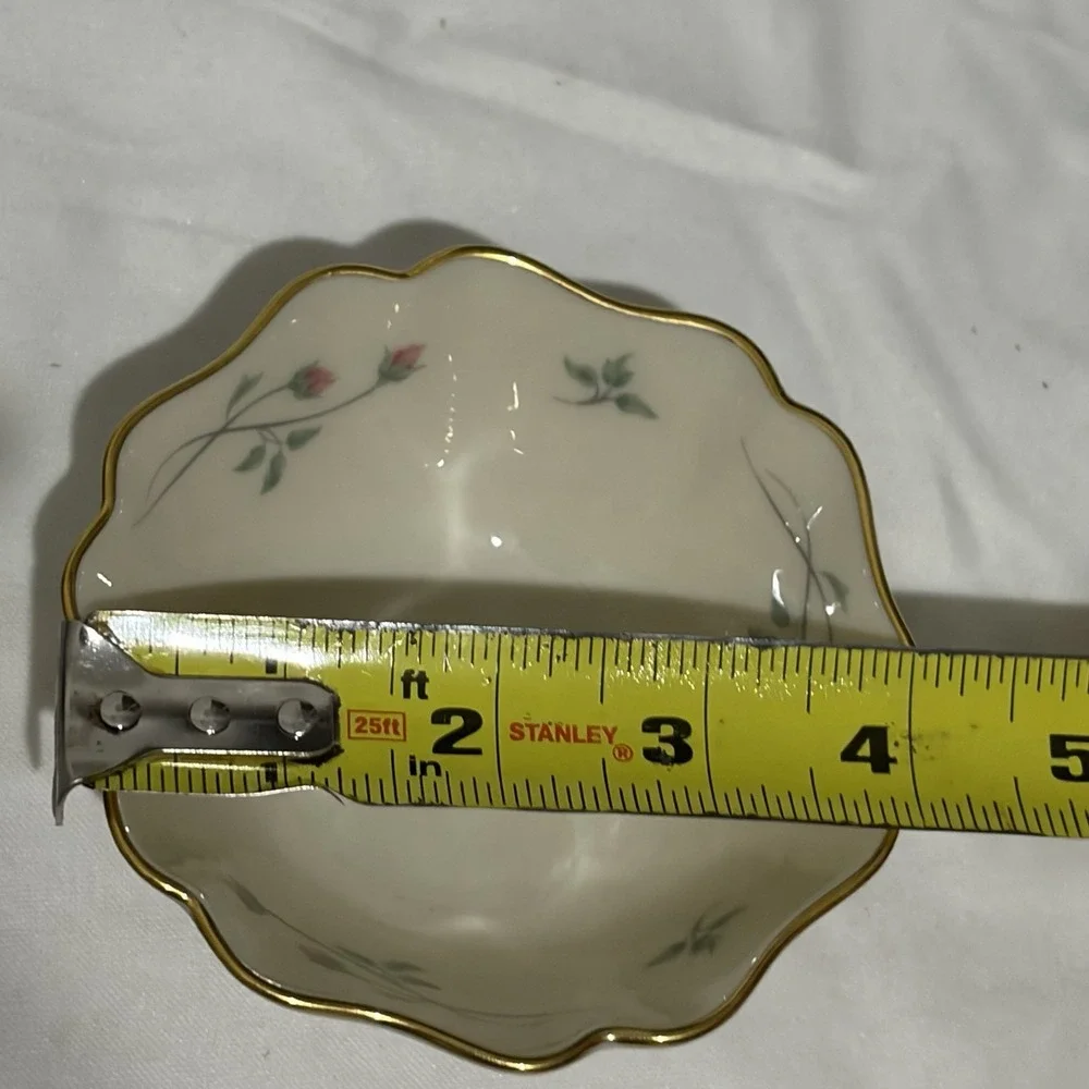 Lenox Rose Manor Vintage Pink Rosebuds Porcelain Trinket Dish 24k gold rim 4